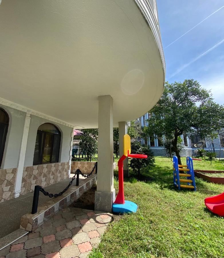 House On Moryakov 55 Aparthotel Chakvi Exterior photo