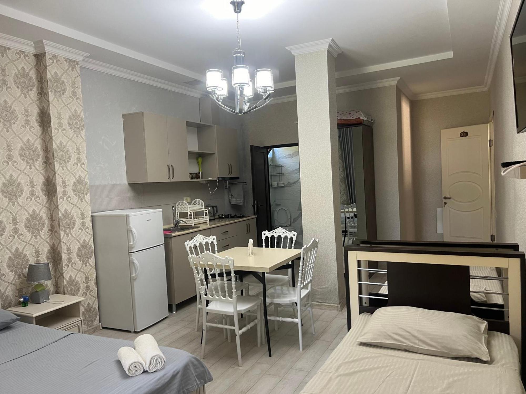 House On Moryakov 55 Aparthotel Chakvi Exterior photo